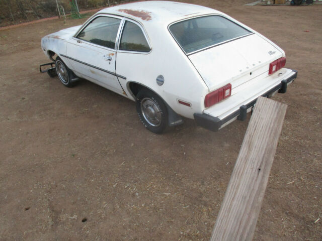 Ford Pinto 1979 image number 1