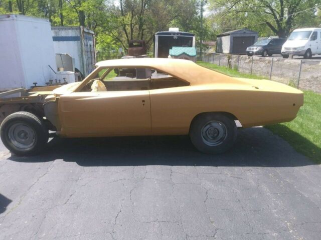 Dodge Charger 1968 image number 22