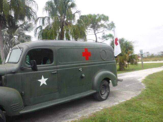Dodge WC 1941 image number 1