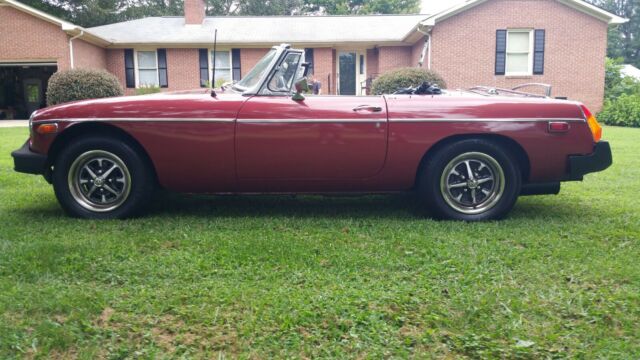 MG MGB 1979 image number 3