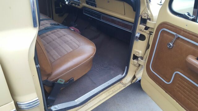 Ford F-250 1972 image number 21