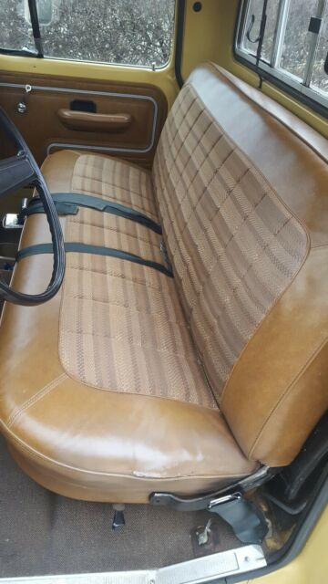 Ford F-250 1972 image number 22