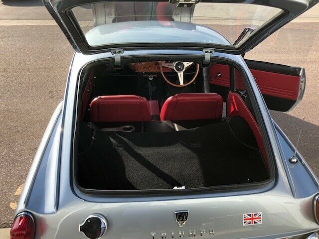 Triumph GT6 1966 image number 39