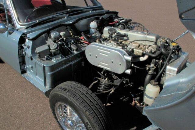 Triumph GT6 1966 image number 9