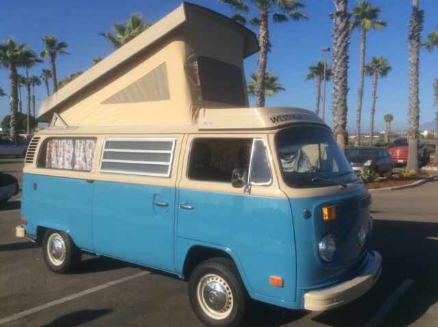 Volkswagen Bus/Vanagon 1977 image number 22