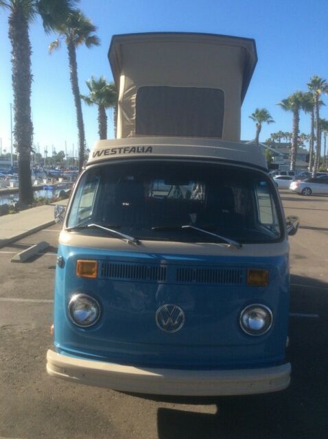 Volkswagen Bus/Vanagon 1977 image number 27