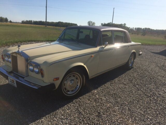 Rolls-Royce Silver Shadow 1976 image number 38