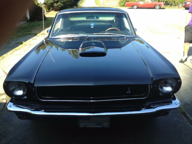 Ford Mustang 1965 image number 2