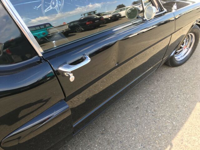 Ford Mustang 1965 image number 7