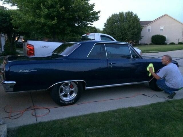 Chevrolet Chevelle 1965 image number 2