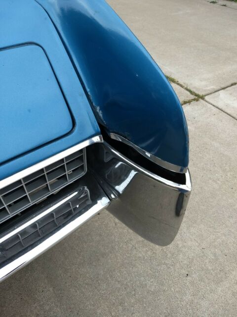 Oldsmobile Toronado 1967 image number 10
