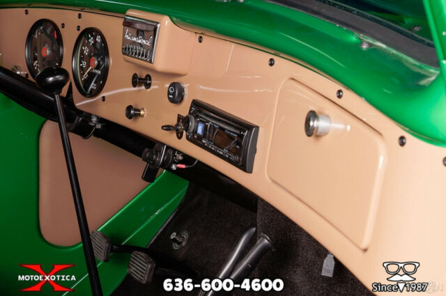 International Harvester R110 3/4-ton 1952 image number 41
