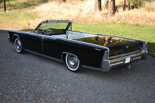 Lincoln Continental 1965 image number 4
