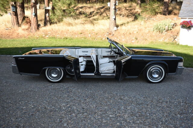 Lincoln Continental 1965 image number 42