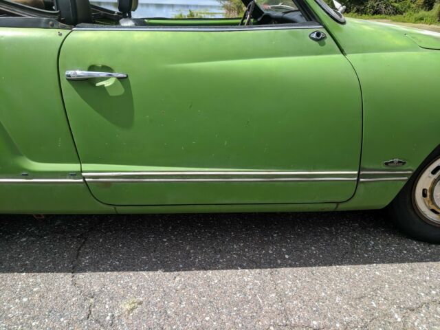 Volkswagen Karmann Ghia 1971 image number 31
