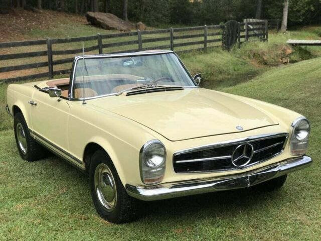 Mercedes-Benz SL-Class 1965 image number 14