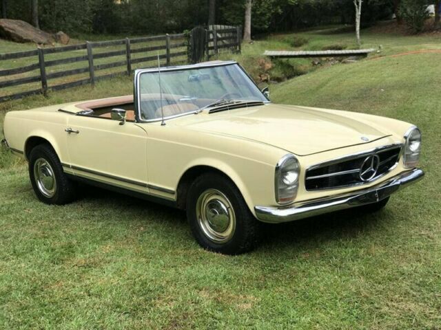 Mercedes-Benz SL-Class 1965 image number 25