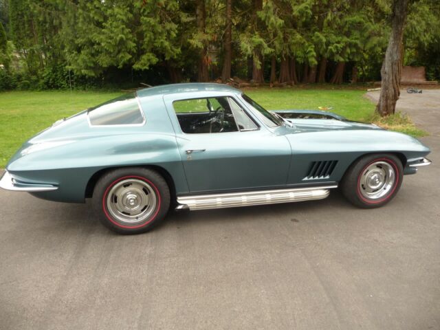 Chevrolet Corvette 1967 image number 27