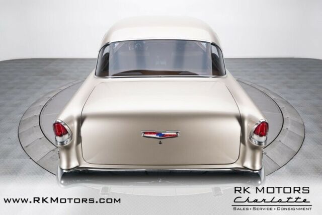 Chevrolet Bel Air/150/210 1955 image number 20