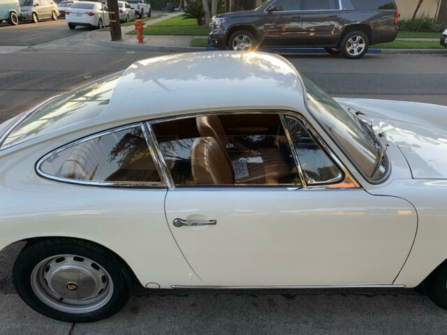 Porsche 912 1966 image number 10