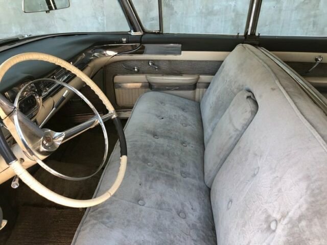 Cadillac DeVille 1957 image number 33