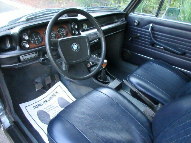 BMW 2-Series 1976 image number 10