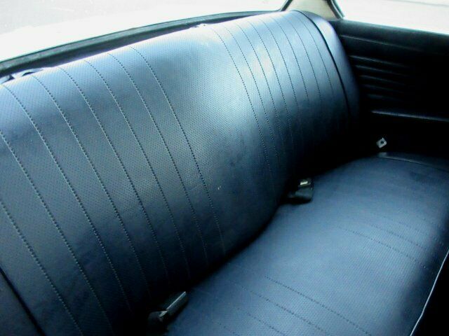 BMW 2-Series 1976 image number 39