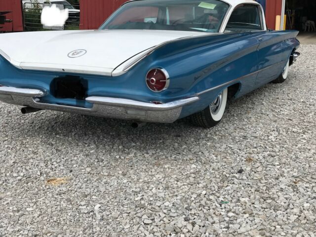 Buick LeSabre 1960 image number 41