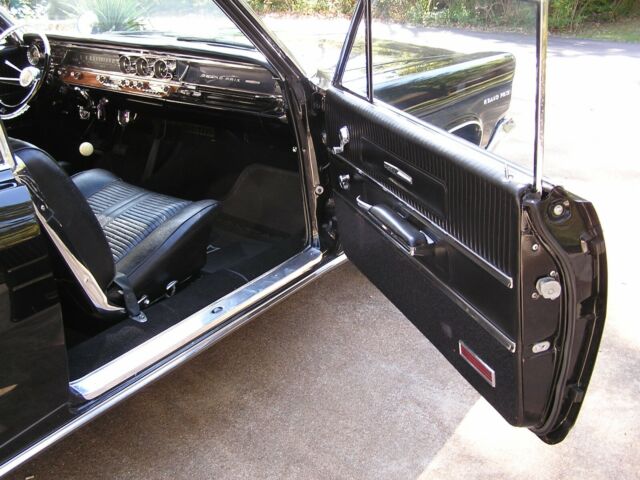 Pontiac Grand Prix 1963 image number 35