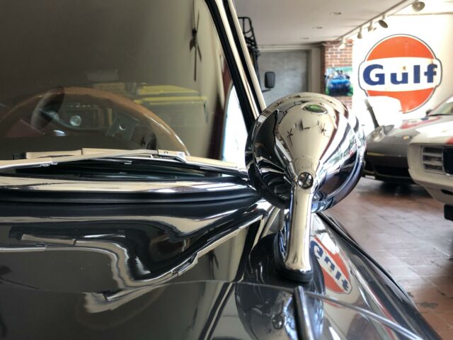 Jaguar E-Type 1962 image number 41