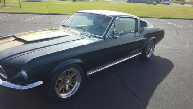 Ford Mustang 1967 image number 25