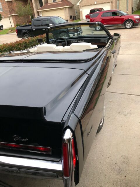 Cadillac Eldorado 1976 image number 15