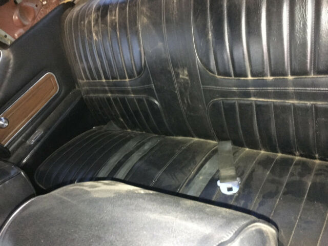 Oldsmobile Cutlass 1971 image number 34