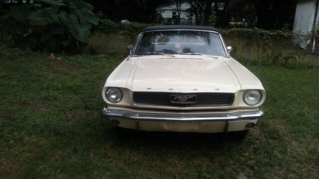 Ford Mustang 1966 image number 2