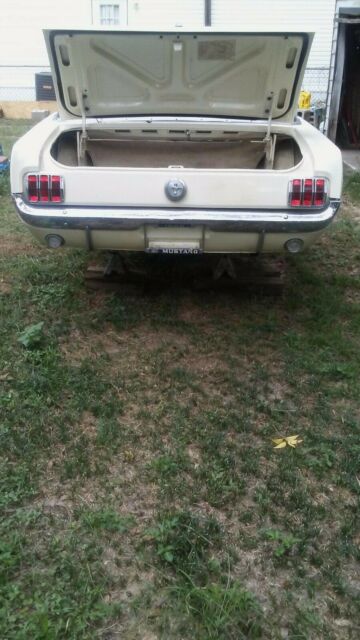 Ford Mustang 1966 image number 3