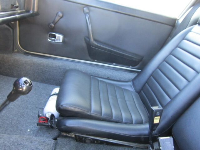 Porsche 914 1976 image number 8
