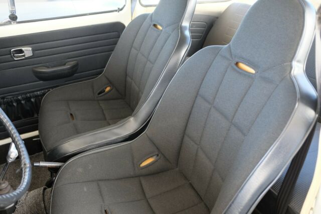 Volkswagen Beetle - Classic 1968 image number 12