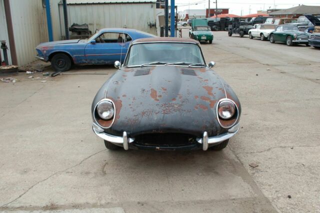 Jaguar XK 1967 image number 4