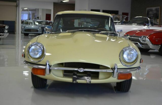 Jaguar XKE Coupe 2 2 1970 image number 15