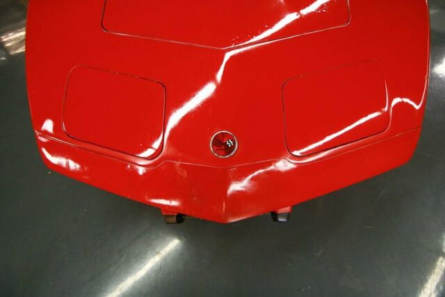Chevrolet Corvette 1976 image number 31