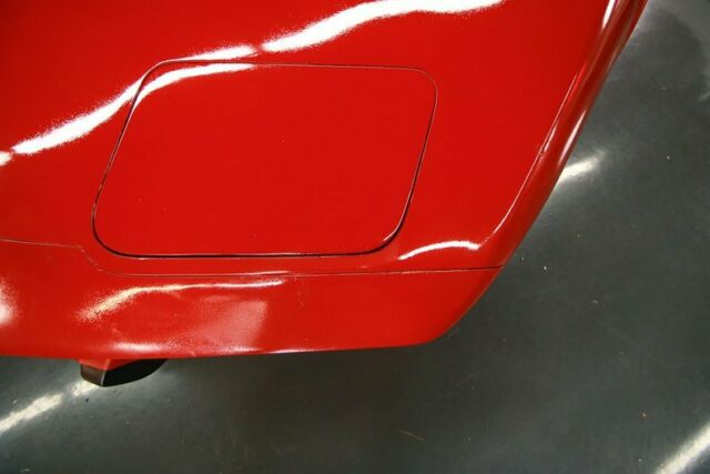 Chevrolet Corvette 1976 image number 33