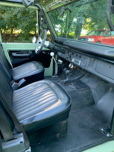 Ford Bronco 1970 image number 18