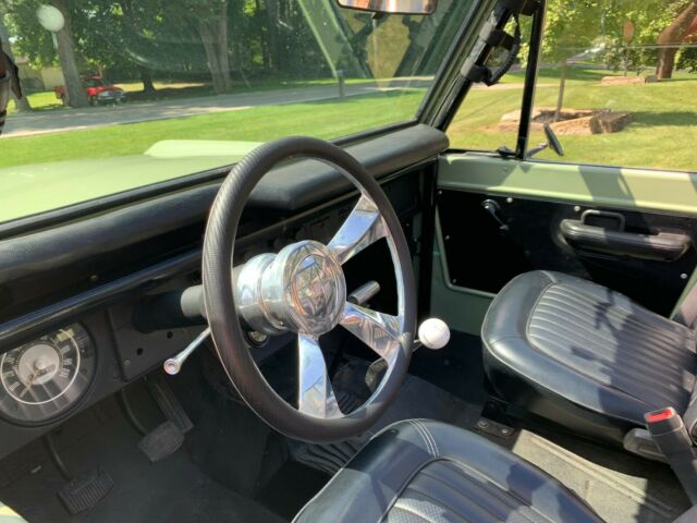 Ford Bronco 1970 image number 31