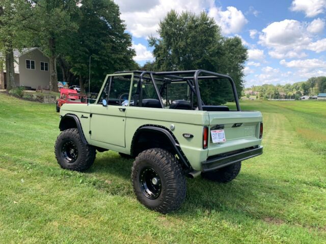 Ford Bronco 1970 image number 7