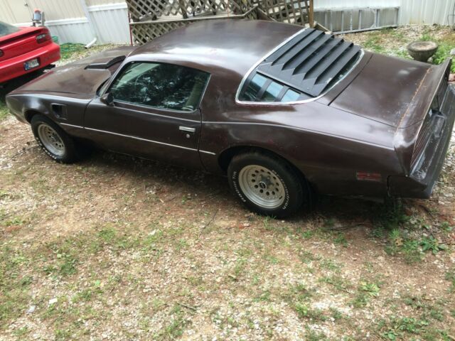Pontiac Trans Am 1977 image number 1