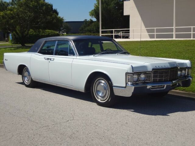 Lincoln Continental 1969 image number 6