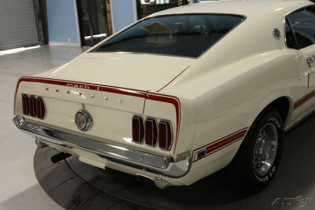 Ford Mustang 1969 image number 43