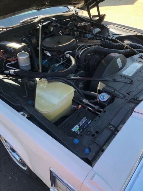 Cadillac DeVille 1979 image number 18