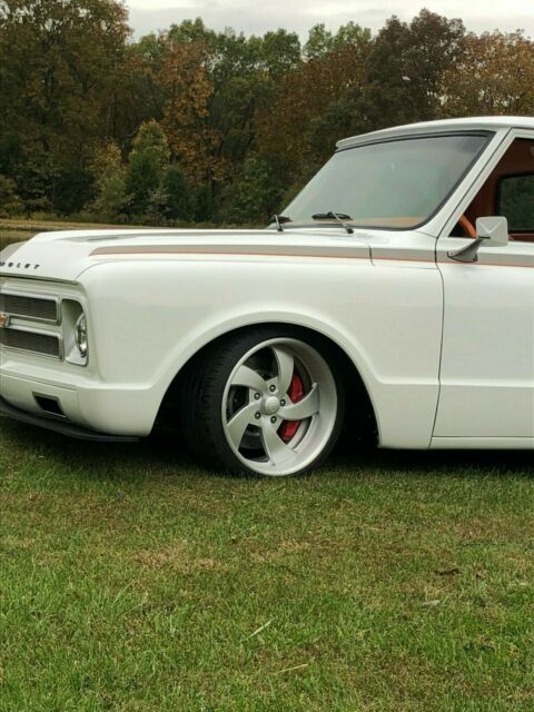 Chevrolet C-10 1967 image number 11