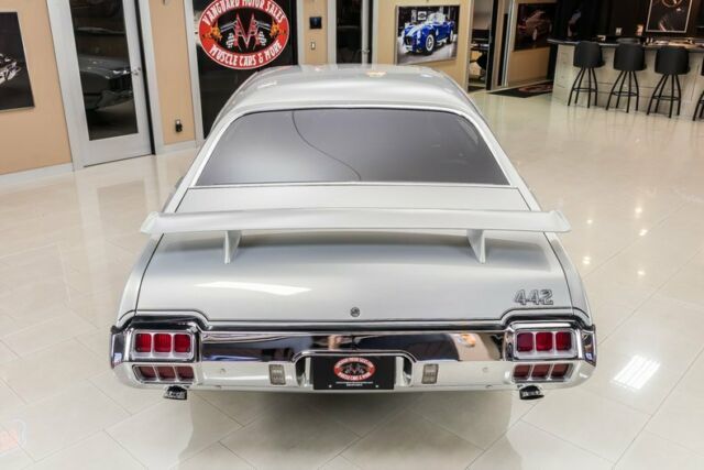 Oldsmobile 442 1972 image number 13
